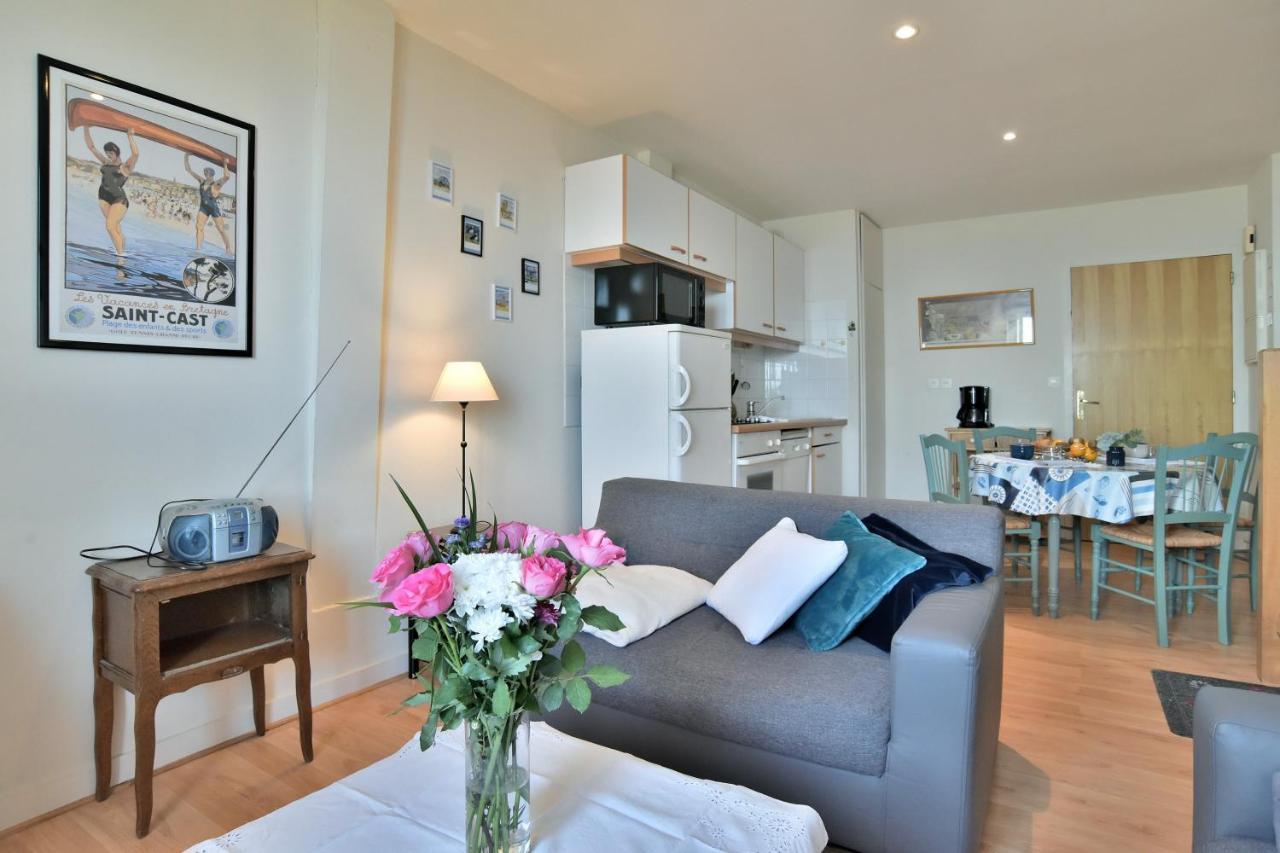 Les Pieds Dans Le Sable - Appt Vue Mer Saint-Cast-le-Guildo Exterior photo